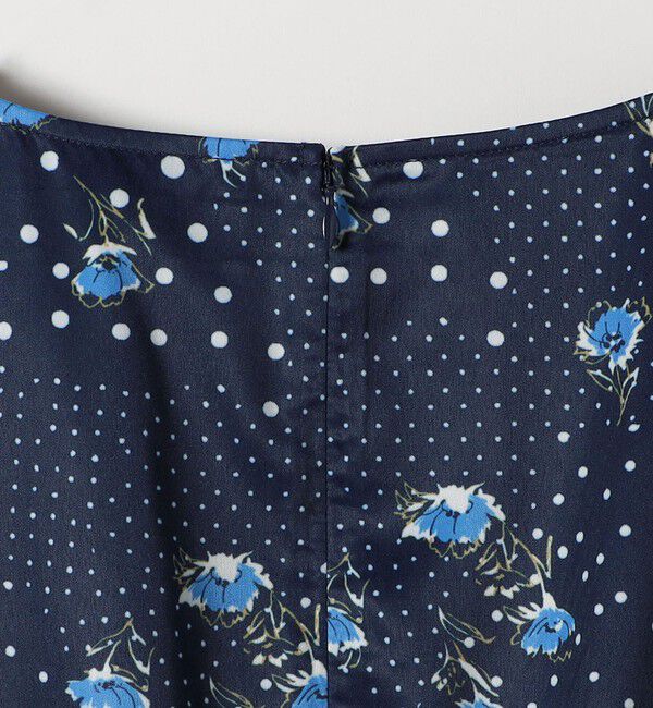 quaranciel「quaranciel: ドット フラワー プリント Iライン ギャザー ワンピース」|ワンピース|