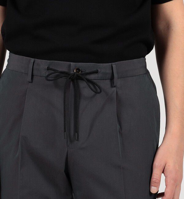 TOMORROWLAND MENS「コットンナイロンシャンブレー 1プリーツ イージースラックス FABRICA」|スラックス|