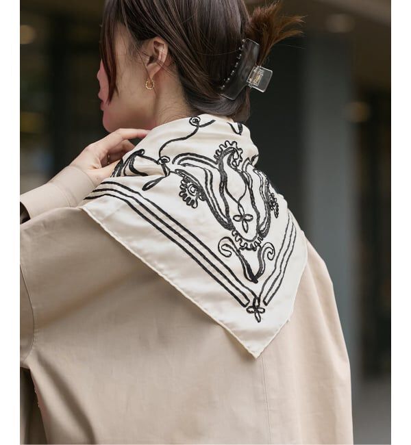 journal standard L'essage「【ASAUCE MELER/アソースメレ】 テープエンブロイダリーバンダナスカーフ」|バンダナ・スカーフ|ナチュラル