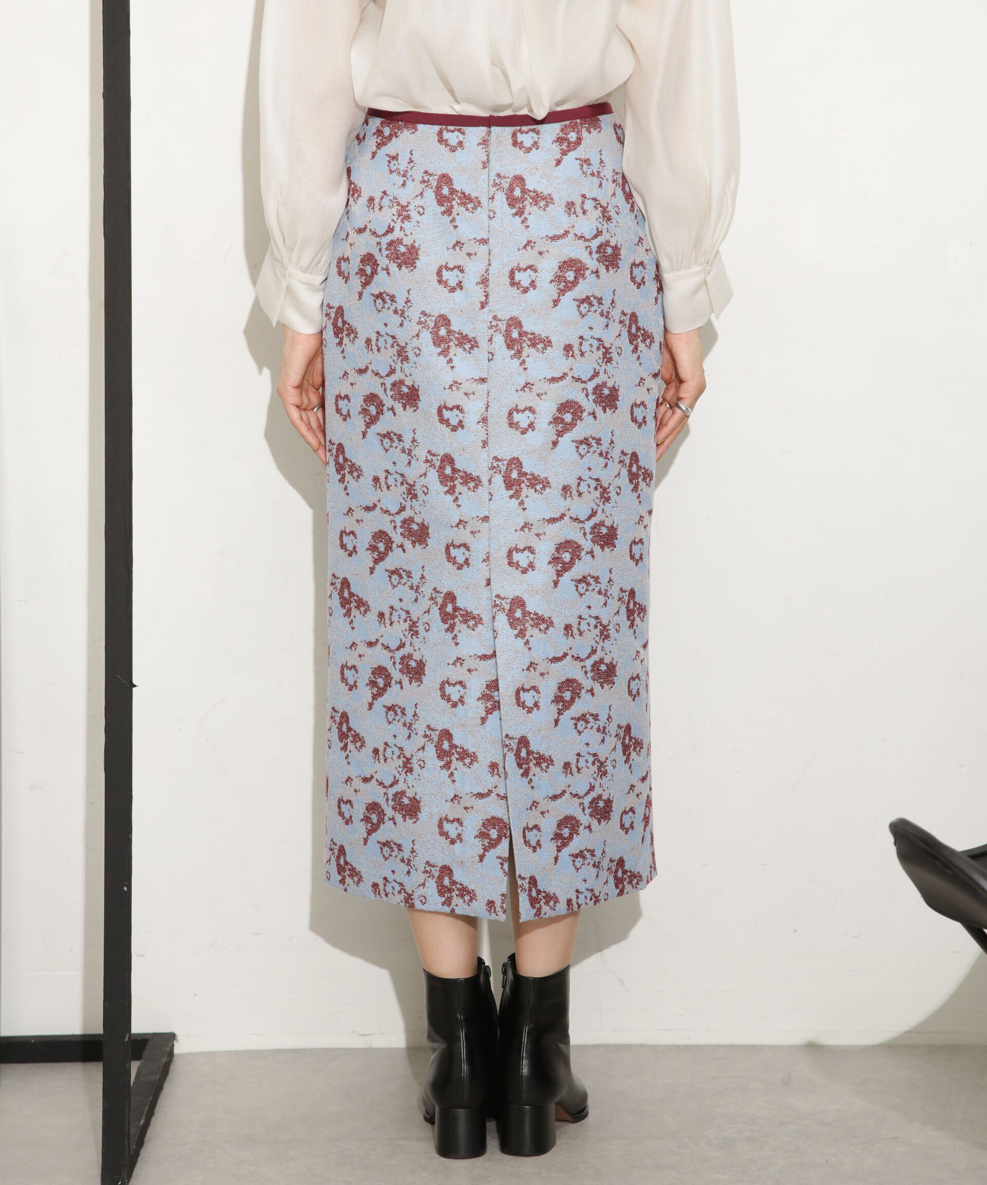 nano･universe「フラワージャカードタイトスカート」|スカート|