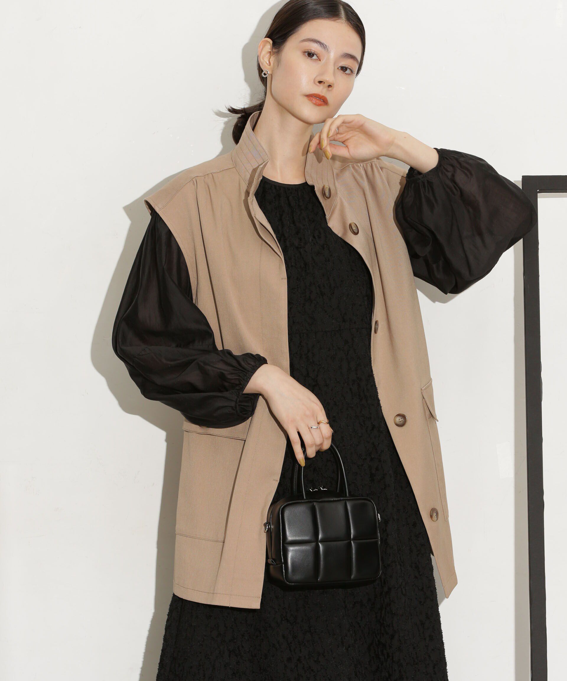 nano･universe「ベルト付きスタンドベスト」|ベスト・ジレ|ベージュ