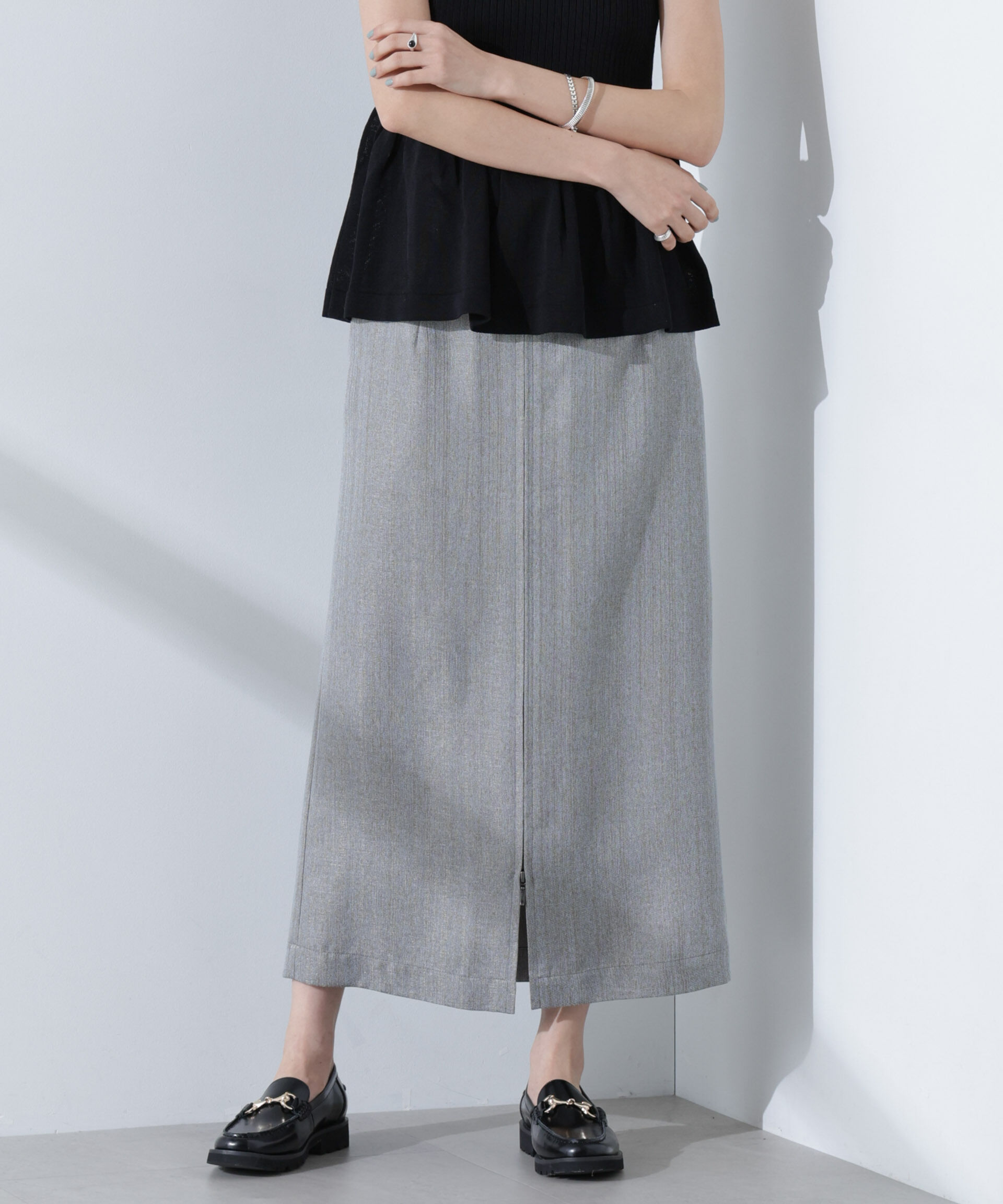 nano･universe「メタリックフロントZIPスリットタイトスカート」|スカート|