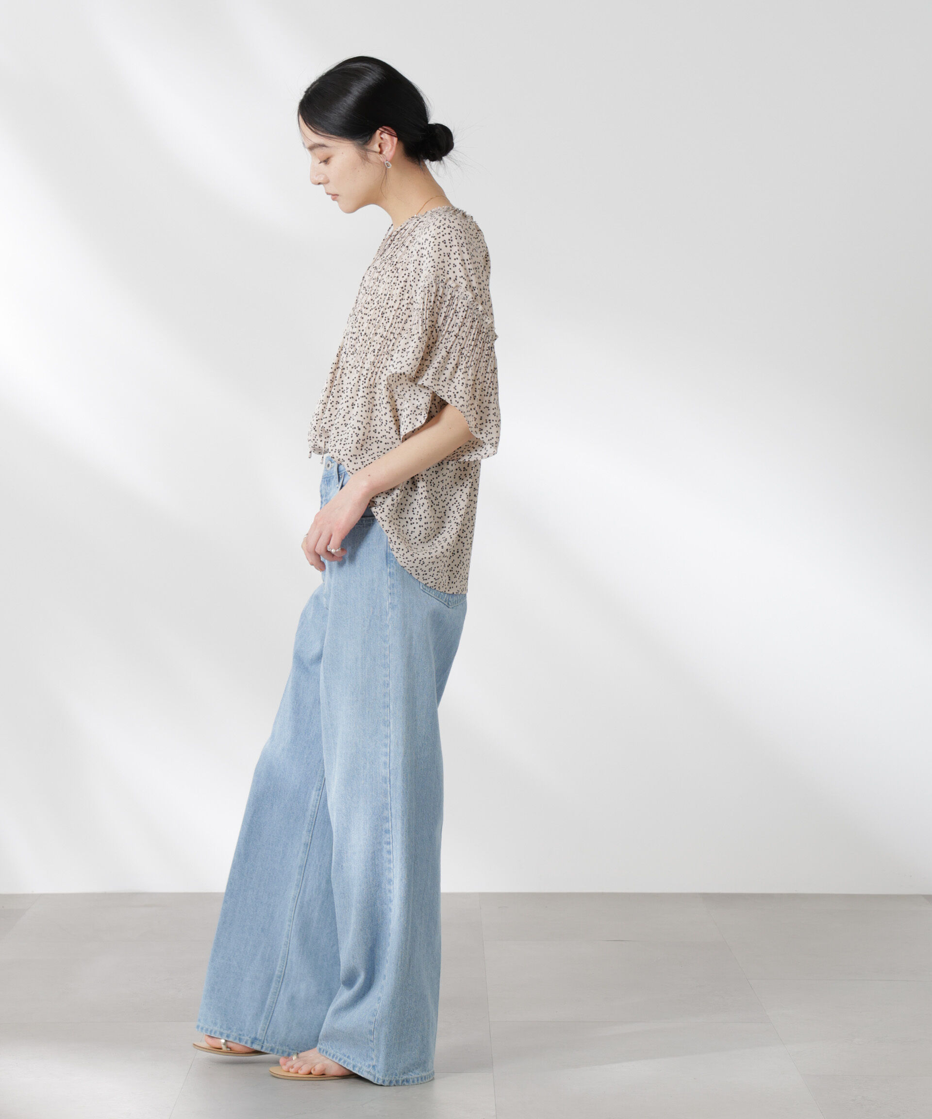 nano･universe「ランダムドットプリーツブラウス」|シャツ・ブラウス|