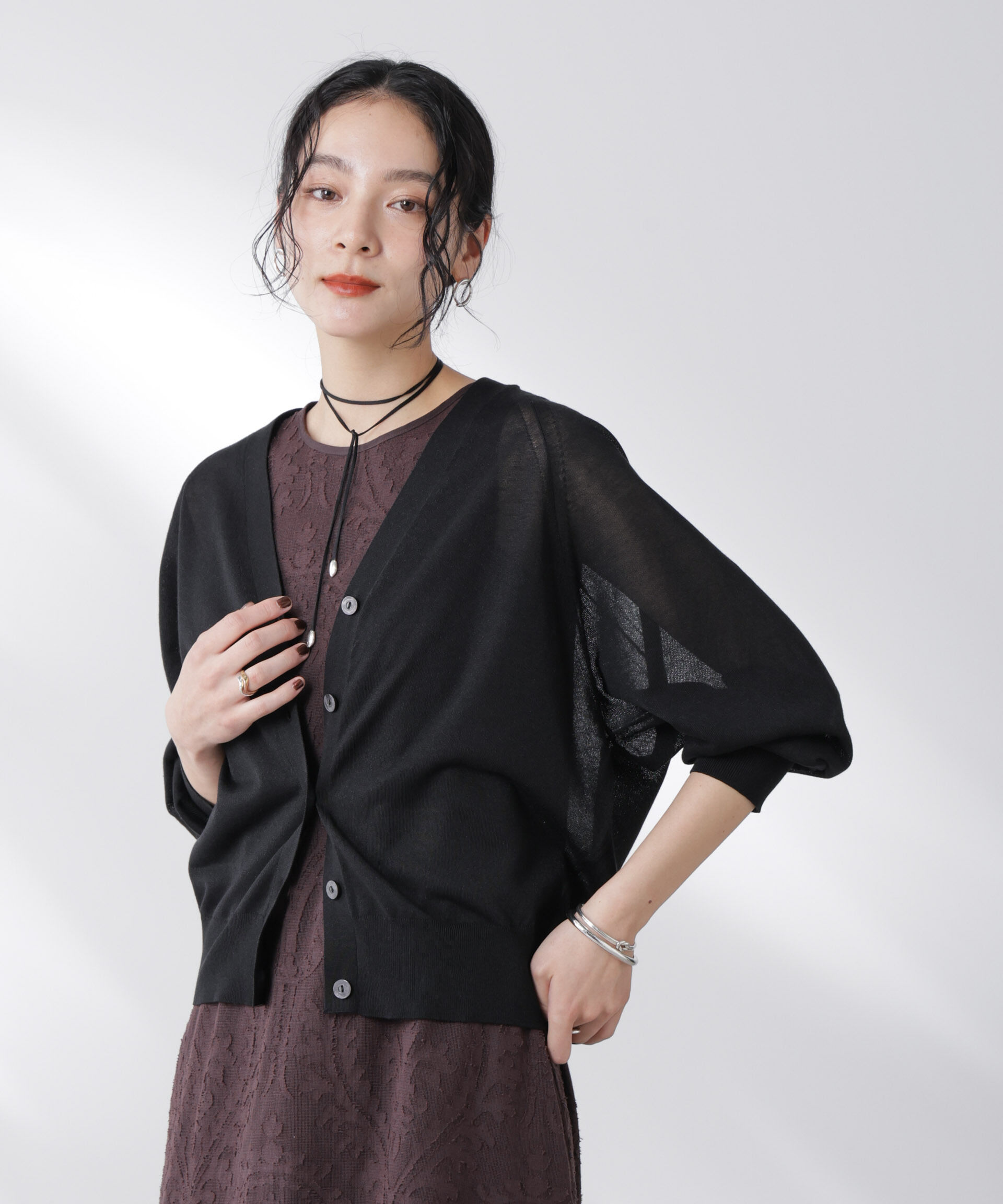 nano･universe「コットンスパークシアーＶネックカーディガン」|ニット・セーター|ブラック