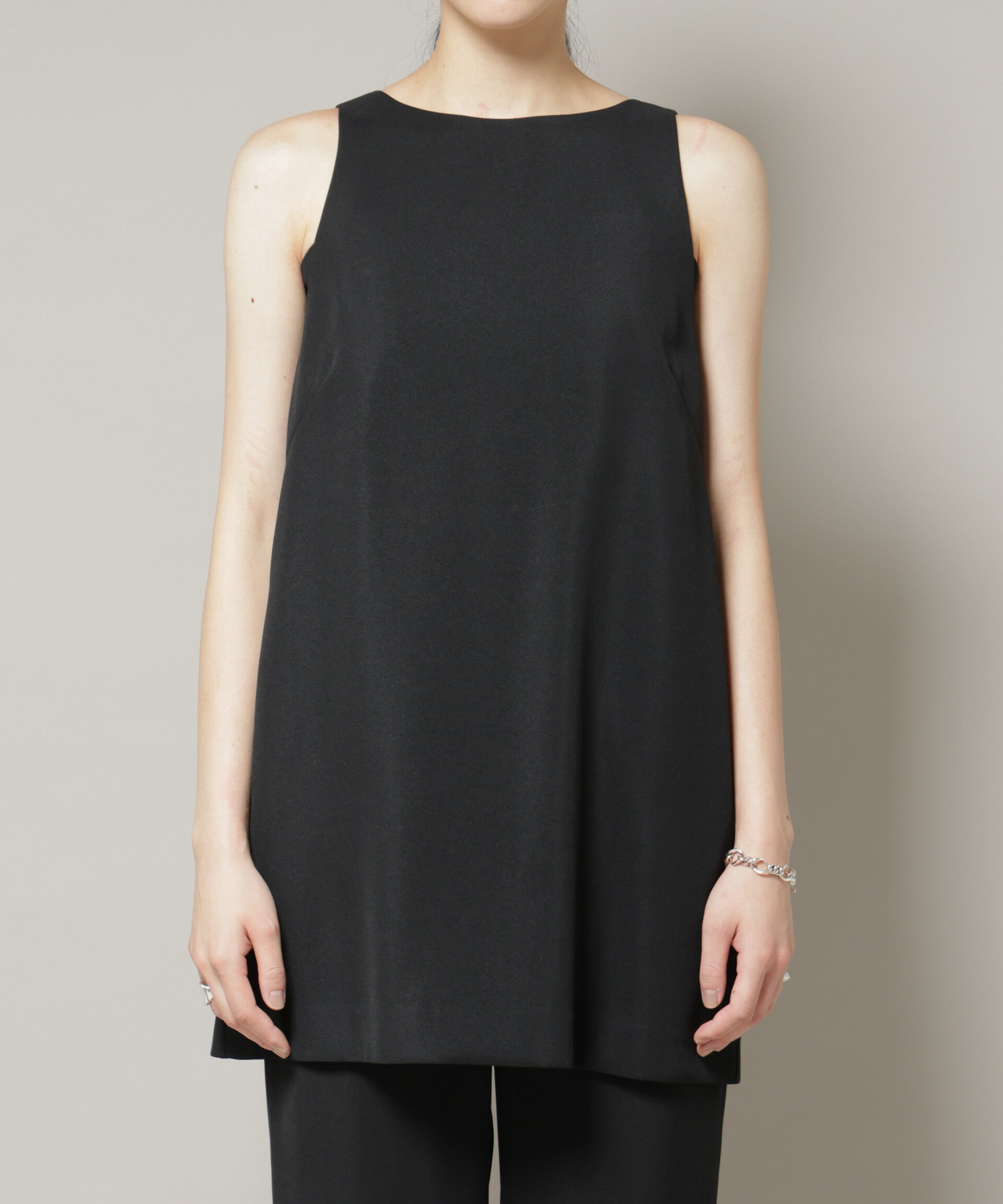 nano･universe「ダブルクロスノースリーブブラウス&times;パンツセットアップ」|ワンピース|