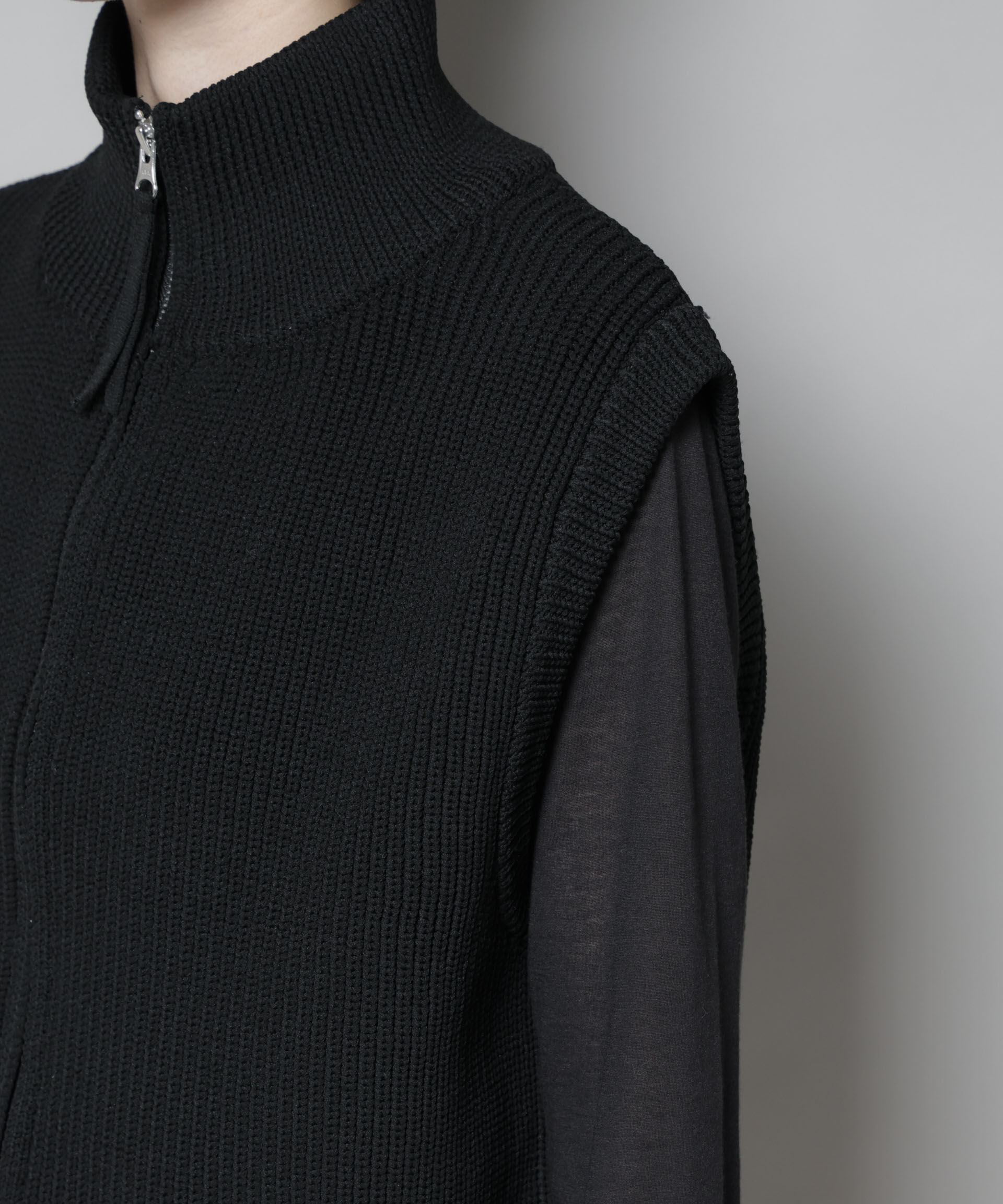 nano･universe「ダブルジップアップドライバーズニットベスト」|ニット・セーター|