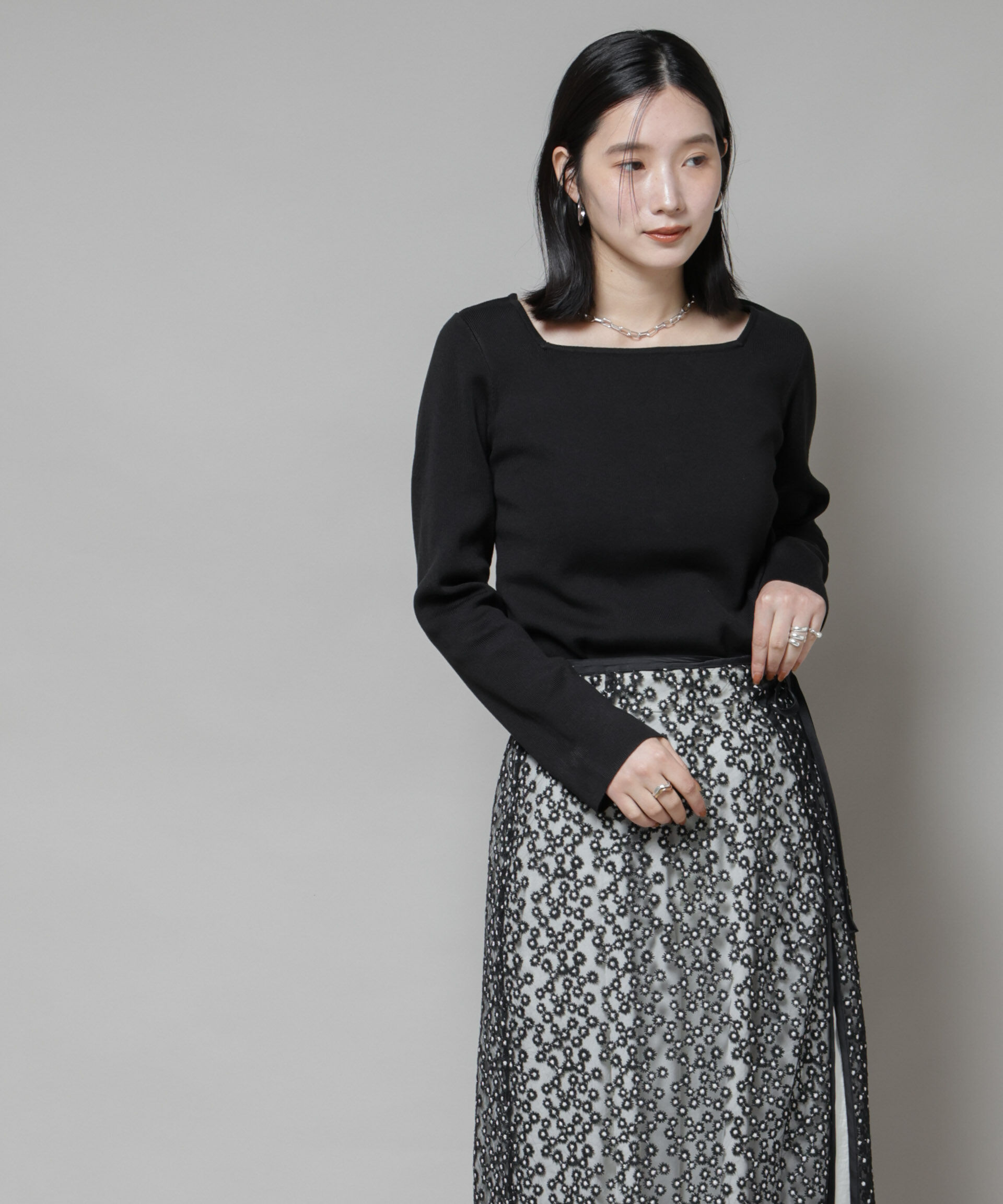 nano･universe「スクエア&ボートネック前後2wayニットプルオーバー」|ニット・セーター|