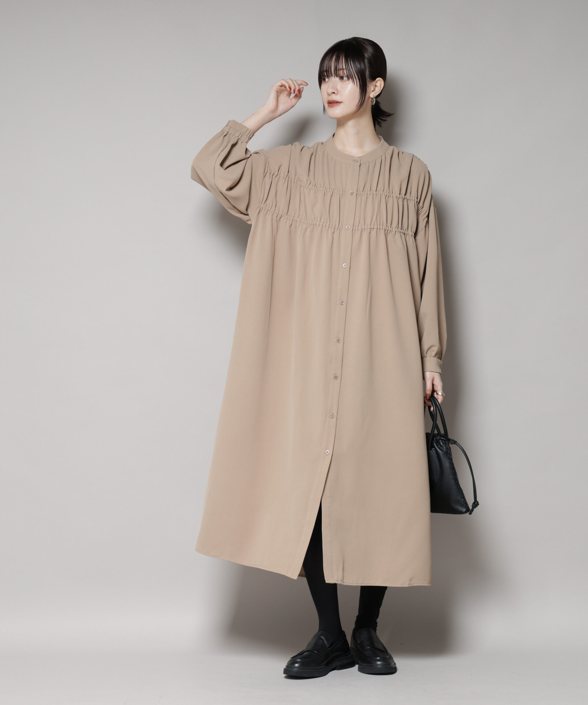 nano･universe「ギャザー切り替えデザインワンピース」|ワンピース|ベージュ