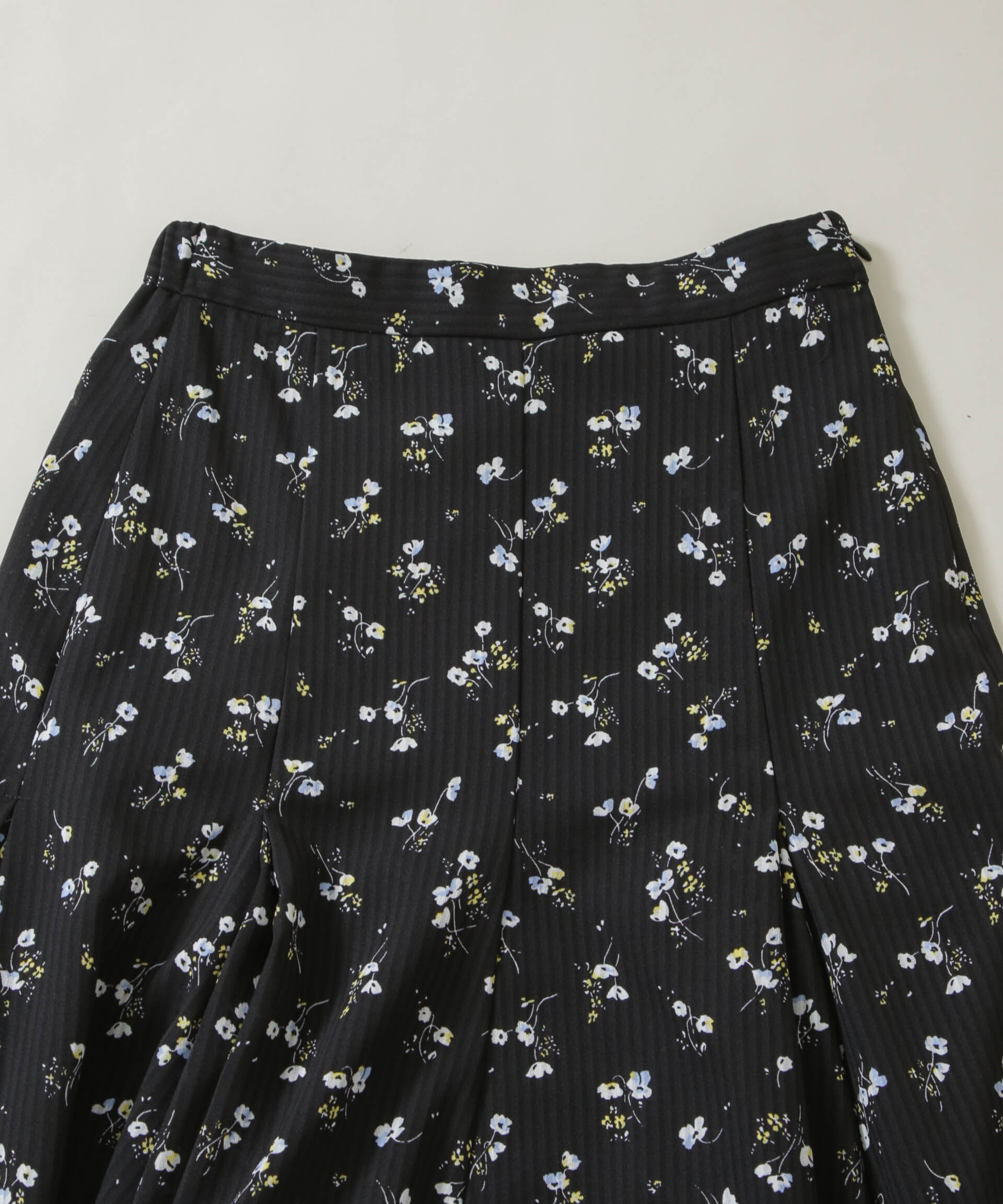 nano･universe「フラワープリントイレヘムタックフレアスカート(セットアップ可)」|スカート|