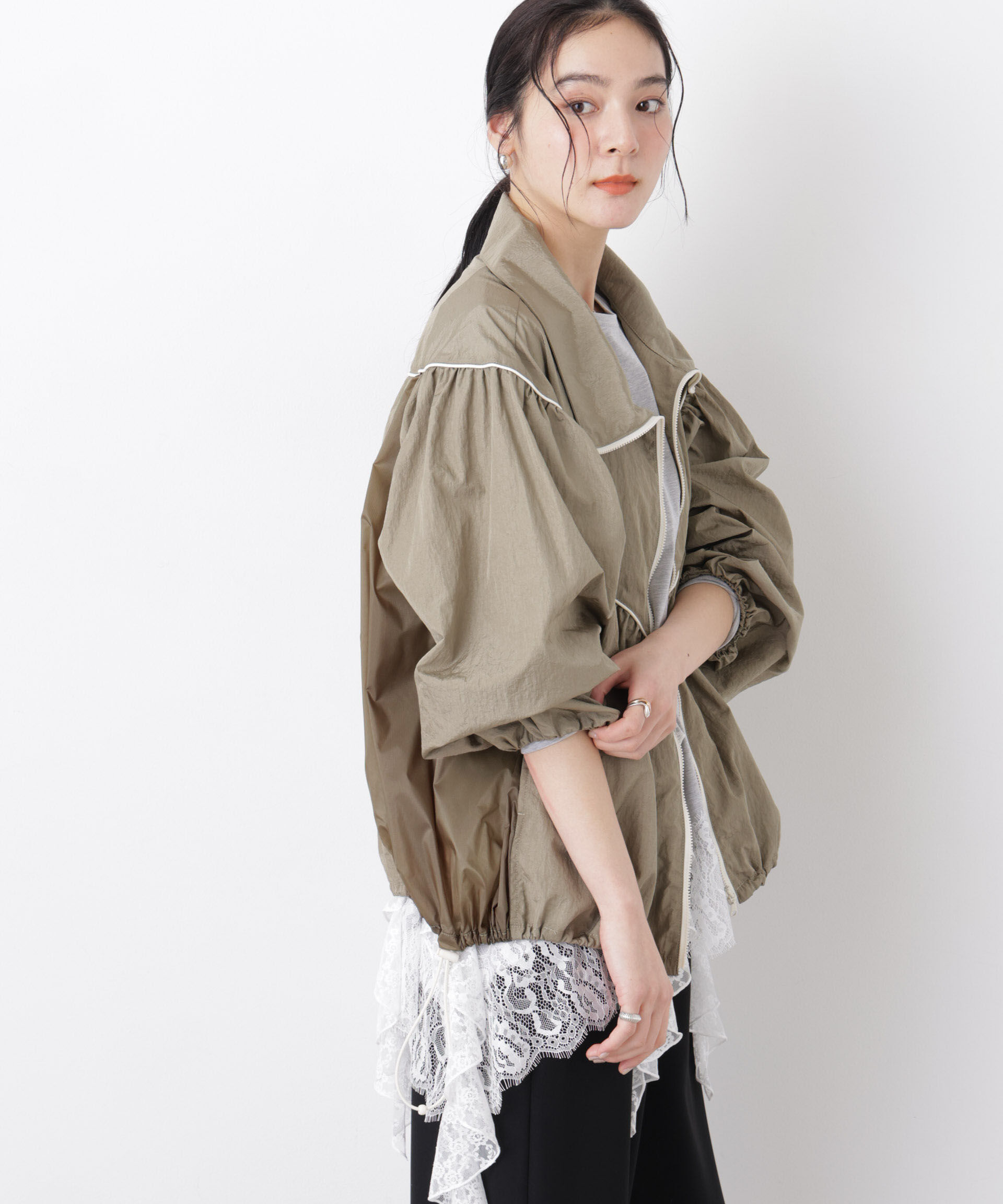 nano･universe「シアーライトギャザーブルゾン」|ブルゾン・スタジャン|