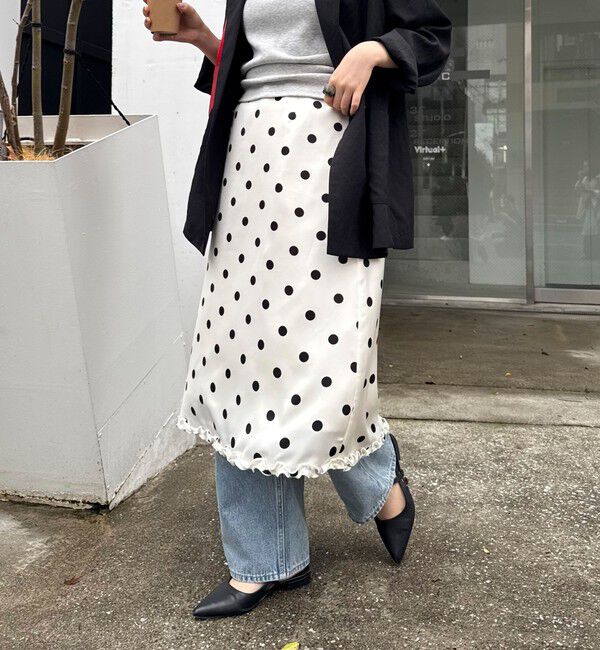 fredy emue「サテンドットミディスカート」|スカート|