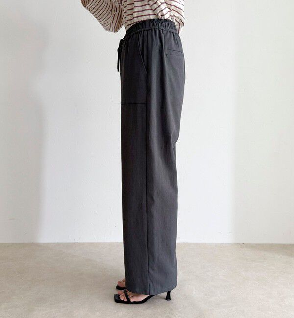 fredy emue「【接触冷感&times;UVカット/マルチ機能】ドライオックスセミワイドイージーパンツ」|チノ|