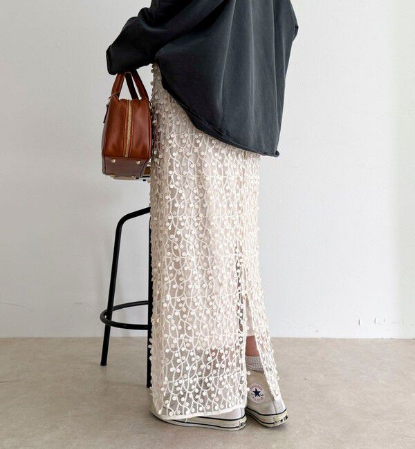 fredy emue「《セットアップ対応》フォーカスドット刺繍スカート」|スカート|