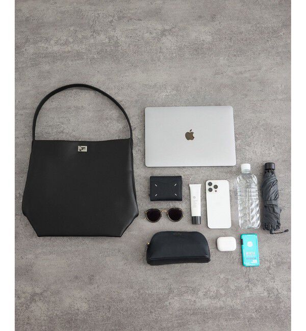 SALON adam et rope'「【WEB限定】【W S（ドゥーブル）】ソフトレザーメタルロックバケットバッグ」|ショルダー・メッセンジャー|