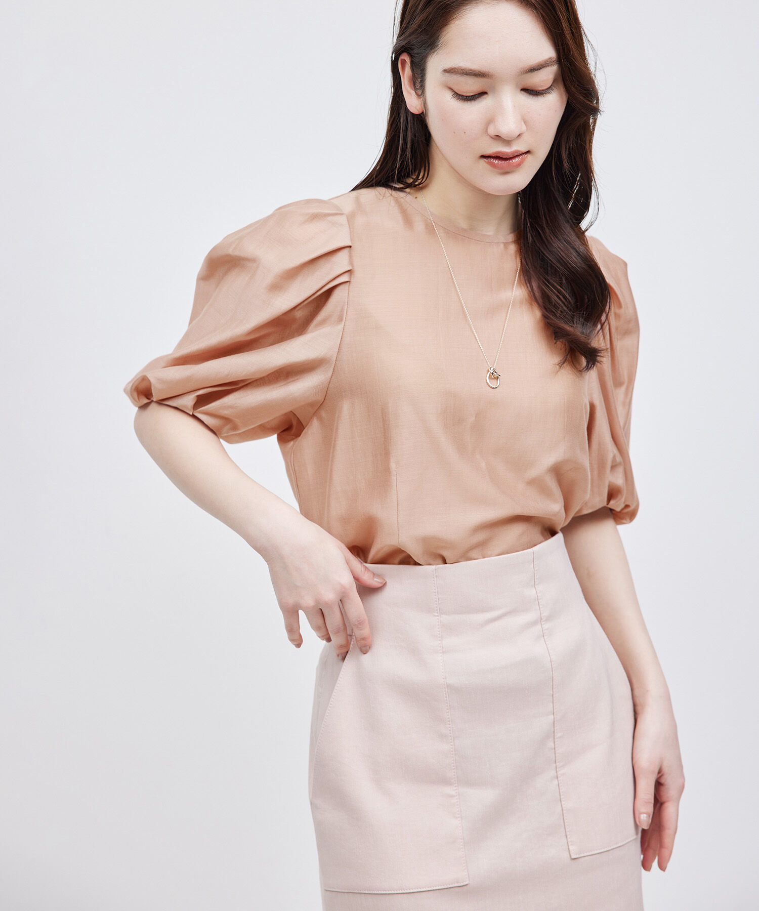 ROPE「【新色追加】【洗える】カールマイヤーパフスリーブブラウス【雑誌/メディア掲載】」|シャツ・ブラウス|