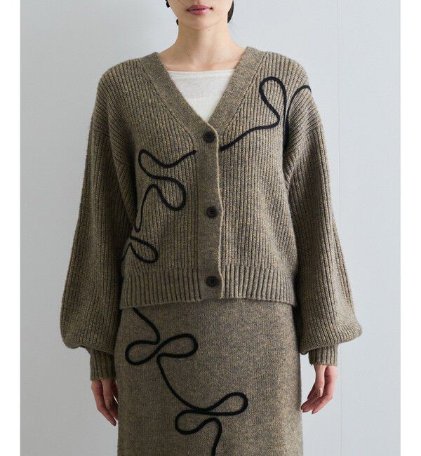 VIS「【WEB/一部店舗限定】リボンコード刺繍Vネックカーディガン【セットアップ対応】」|カーディガン|