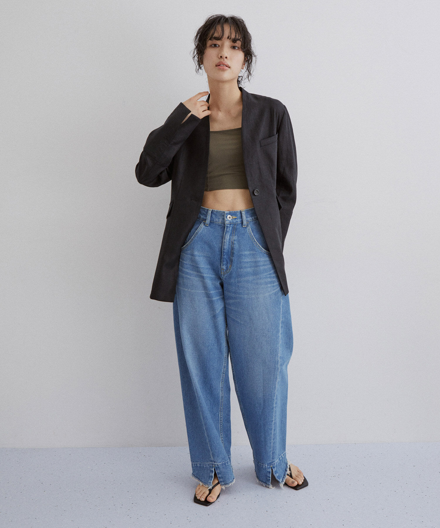 ADAM ET ROPE'「【サステナブル】ルーズフィットアジャストデニム」|デニム|