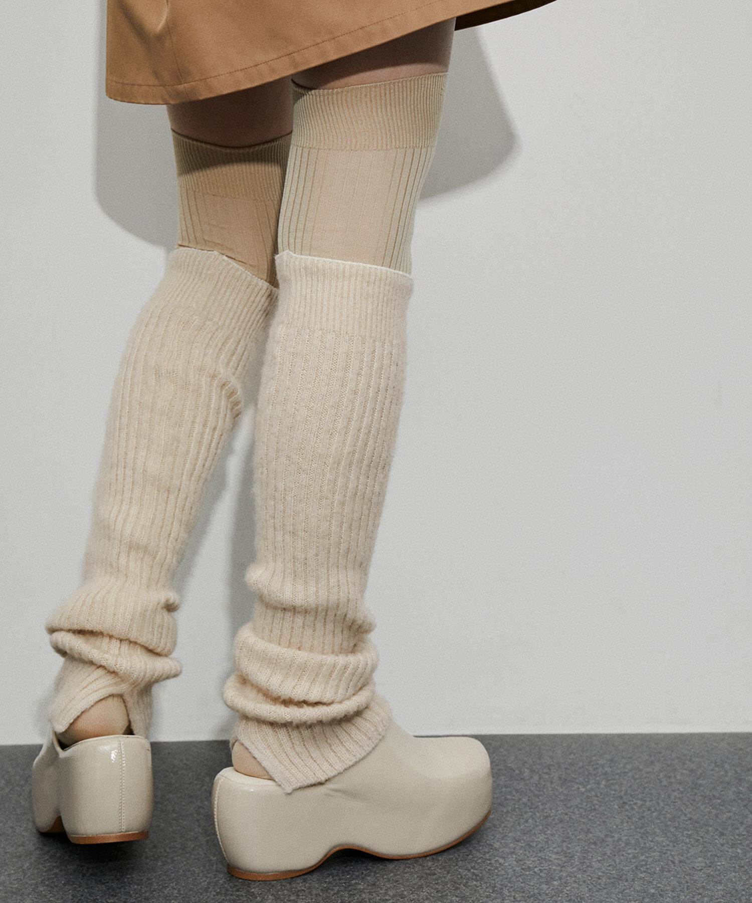 ADAM ET ROPE'「スリットレッグウォーマー」|レッグウォーマー|