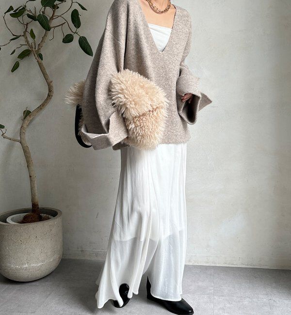  「【WEB限定】深Vワイドスリーブプルオーバー」|ニット・セーター|