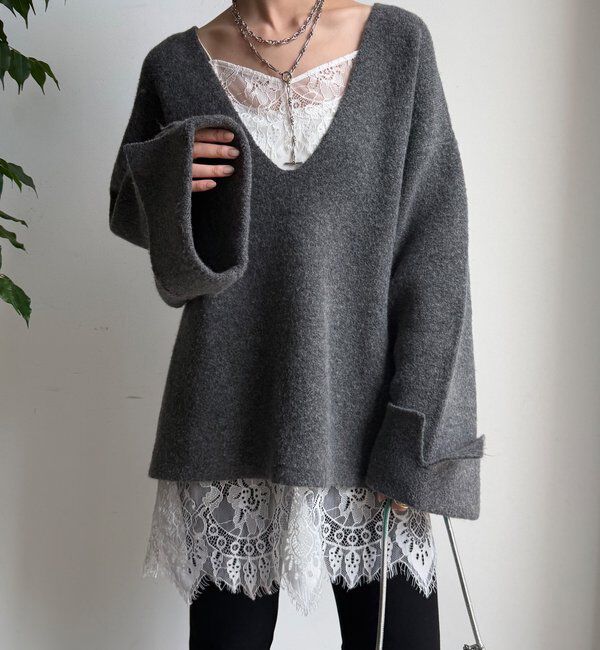  「【WEB限定】深Vワイドスリーブプルオーバー」|ニット・セーター|