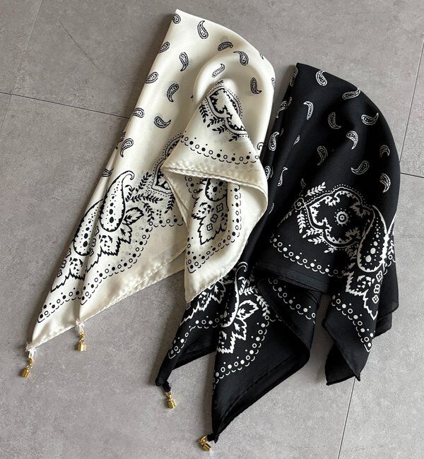  「マグネット付ペイズリー柄スカーフ」|マフラー|