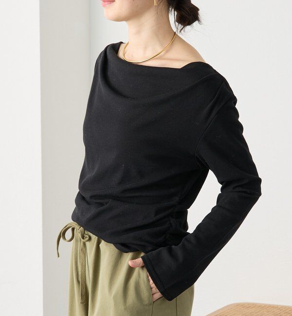  「【ワンショルやオフショルにも】ネックコンシャスカットソー」|Tシャツ・カットソー|