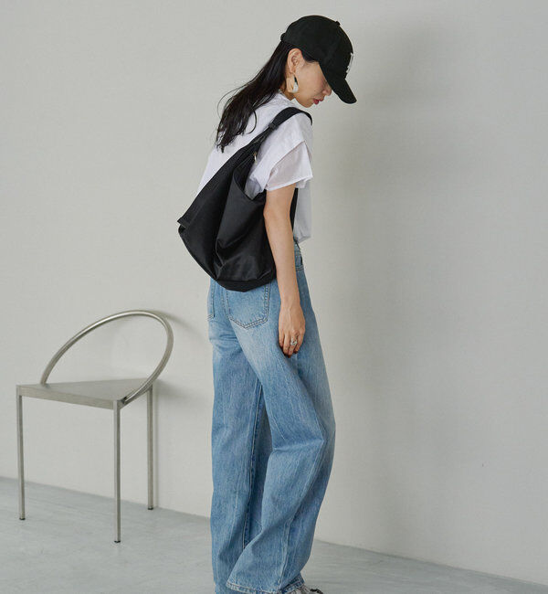  「クラウズナイロンラウンドビッグショルダーバッグ」|ショルダー・メッセンジャー|