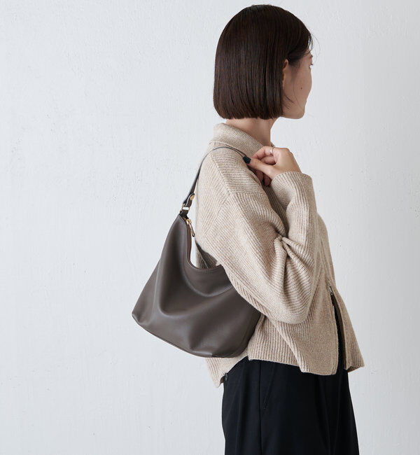  「ソフトレザーシンプルショルダーバッグ 」|ショルダー・メッセンジャー|