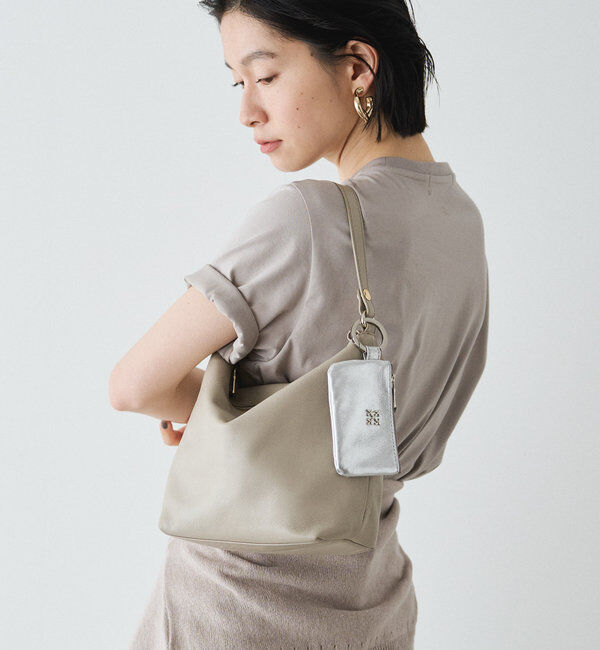  「カラビナ付き ソフトレザーマルチケース」|その他|