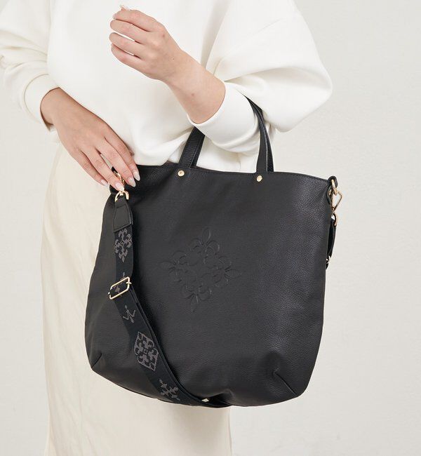  「スリム2WAYトートバッグ <エンボスモノグラム>」|トートバッグ|