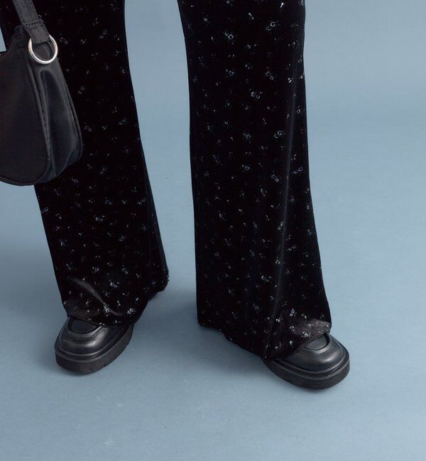  「ベロアフレアパンツ」|チノ|