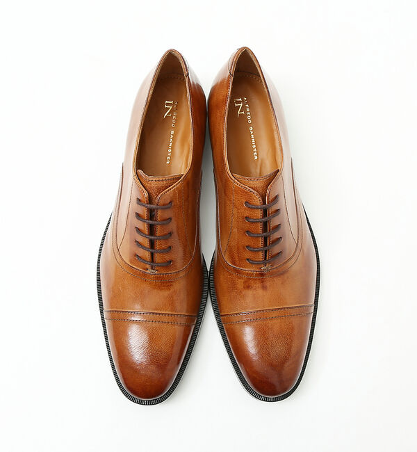 alfredoBANNISTER「セミスクエア 内羽根 ストレートチップ」|ビジネス・ドレスシューズ|キャメル