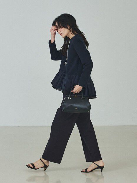 qualite「センタープレスストレートパンツ」|スラックス|