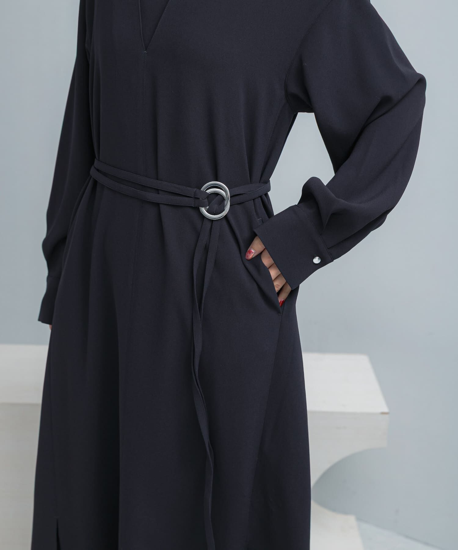 URBAN RESEARCH ROSSO「トリアセテート混Vネックワンピース」|ワンピース|