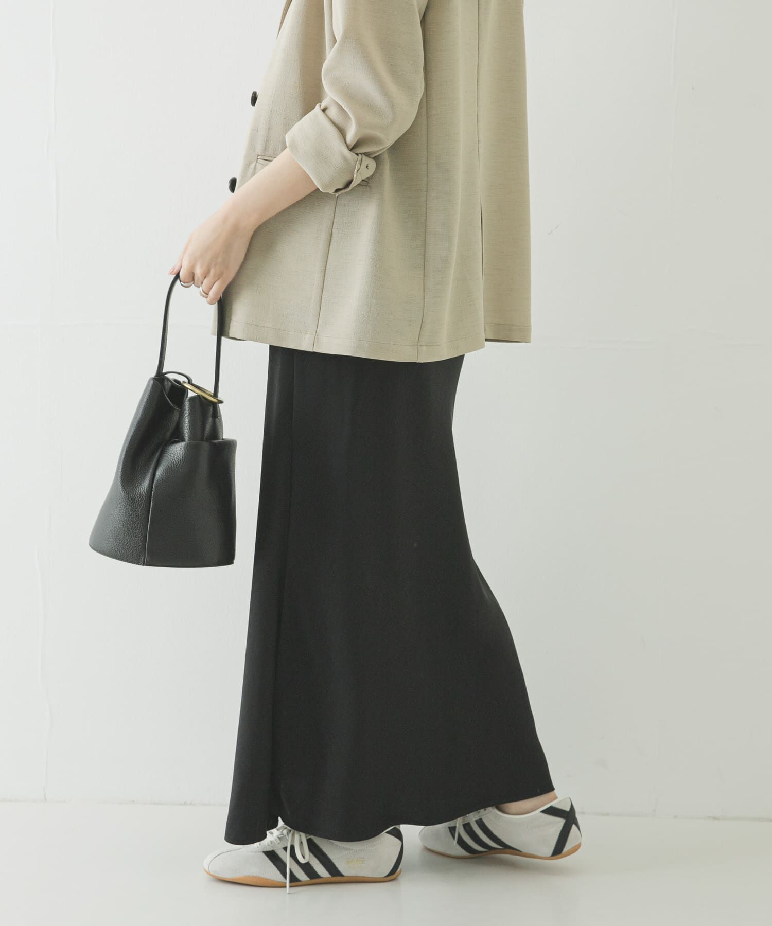 URBAN RESEARCH「サテンバイアススカート」|スカート|