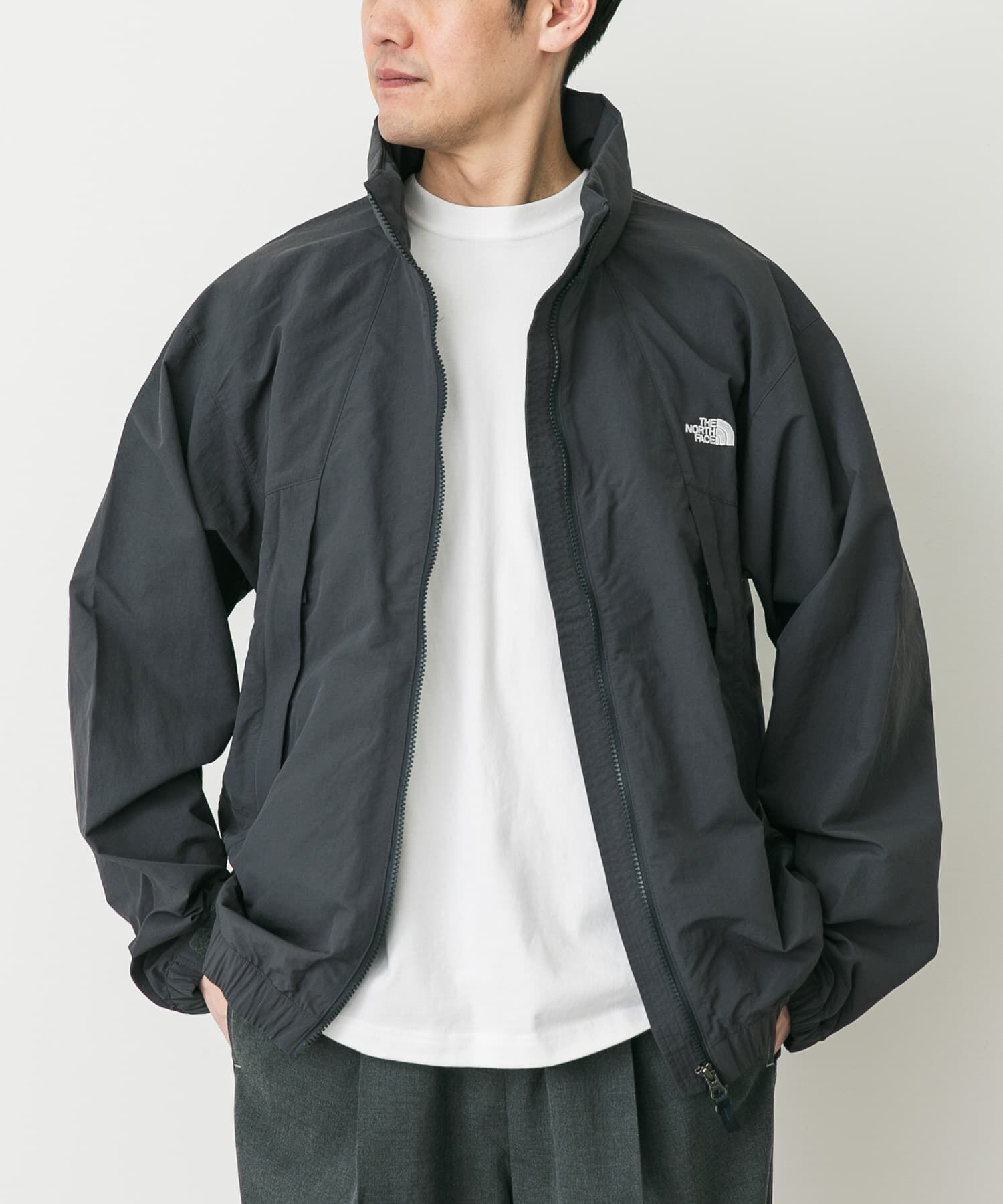 URBAN RESEARCH DOORS「THE NORTH FACE　VERSATILE BLOUSON」|ブルゾン・スタジャン|チャコールグレー