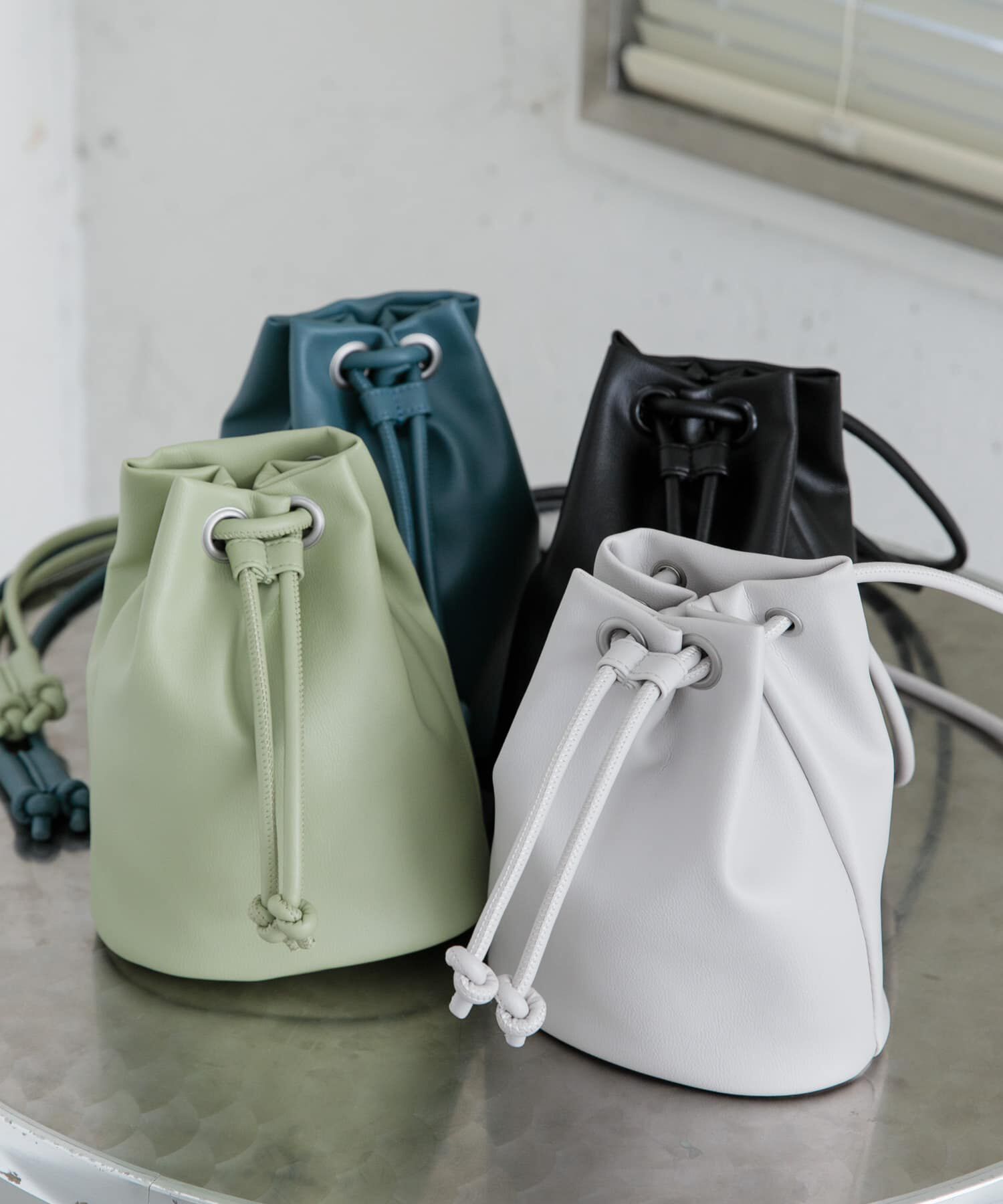 SENSE OF PLACE by URBAN RESEARCH「フェイクレザー2WAYキンチャクバッグ」|ショルダー・メッセンジャー|