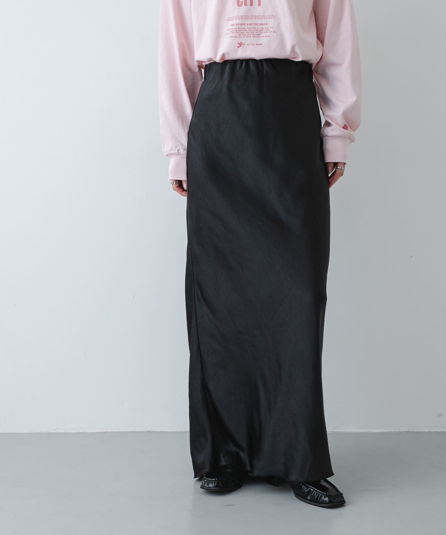 SENSE OF PLACE by URBAN RESEARCH「サテンアイラインスカート」|スカート|