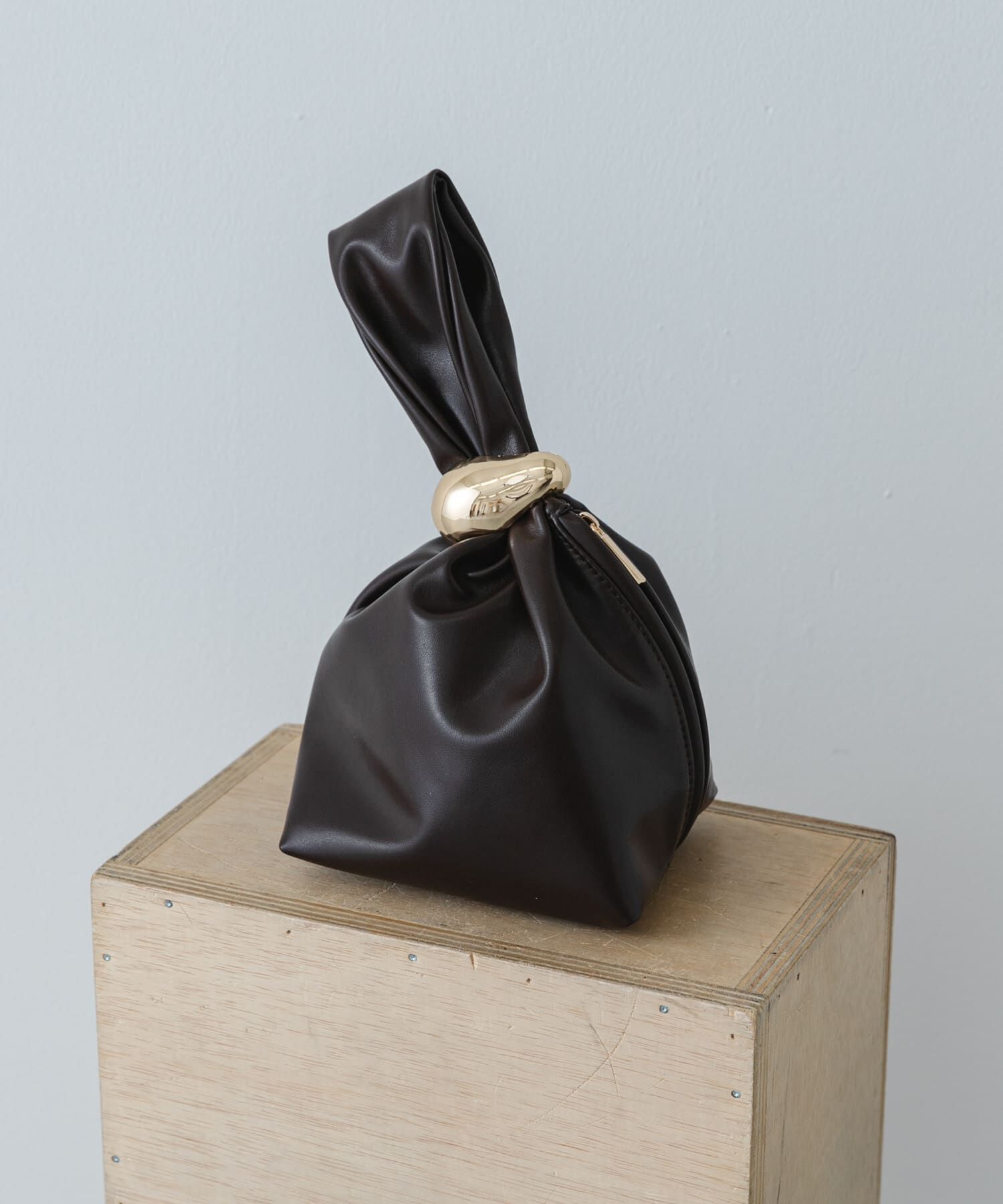 SENSE OF PLACE by URBAN RESEARCH「メタルツキキンチャクバッグ」|ハンドバッグ|