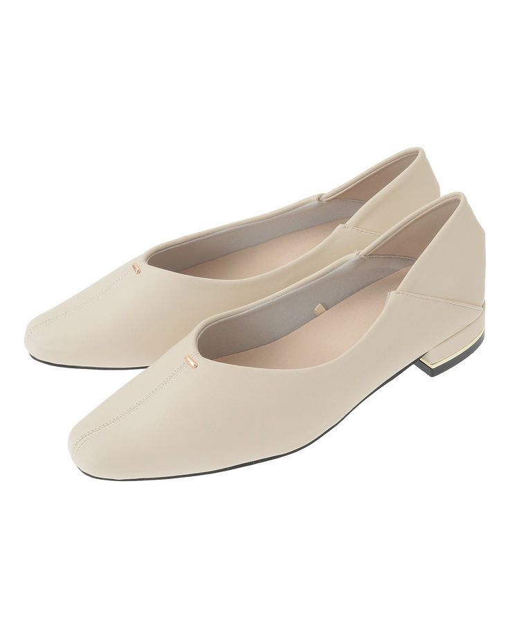 Green Parks「・minia センターシーム金具付パンプス」|パンプス|Ivory