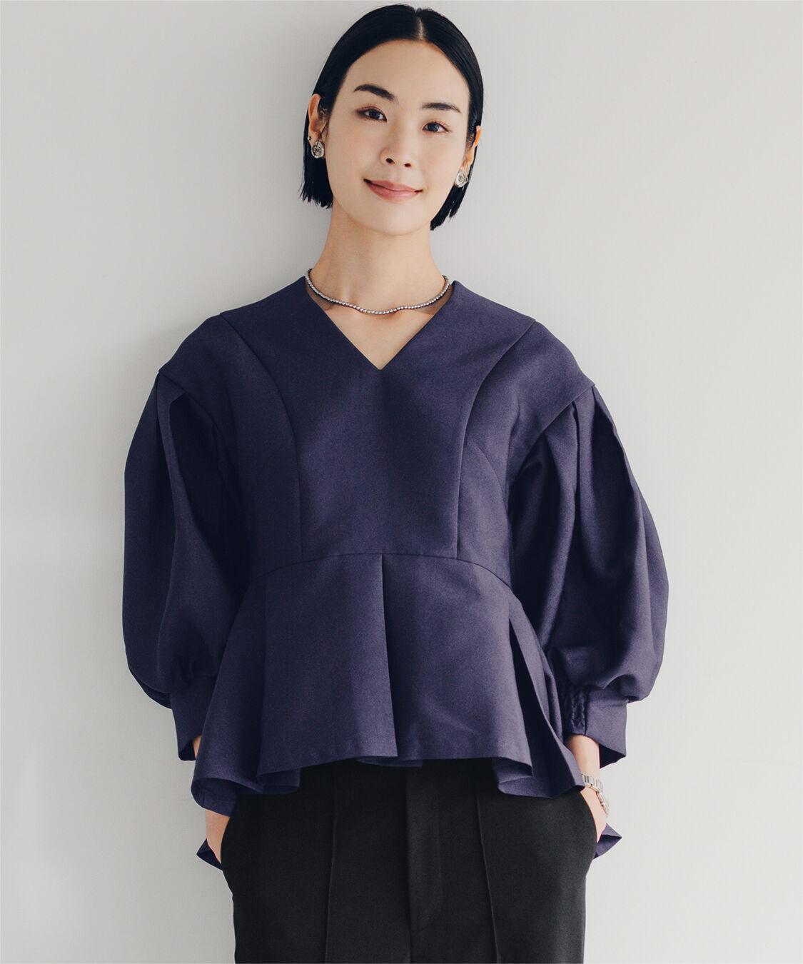 ur's「【小林有里さんコラボアイテム】ボリュームスリーブプルオーバー」|シャツ・ブラウス|ネイビー