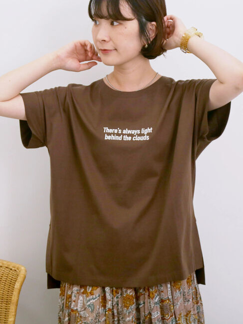 Samansa Mos2 blue「ロゴ刺繍フレンチスリーブTシャツ」|Tシャツ・カットソー|ブラウン