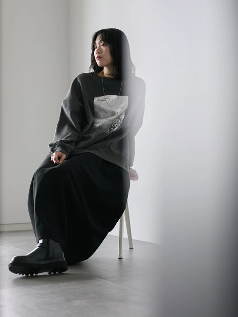 Samansa Mos2 blue「◎箔プリントスウェット」|Tシャツ・カットソー|チャコールグレー