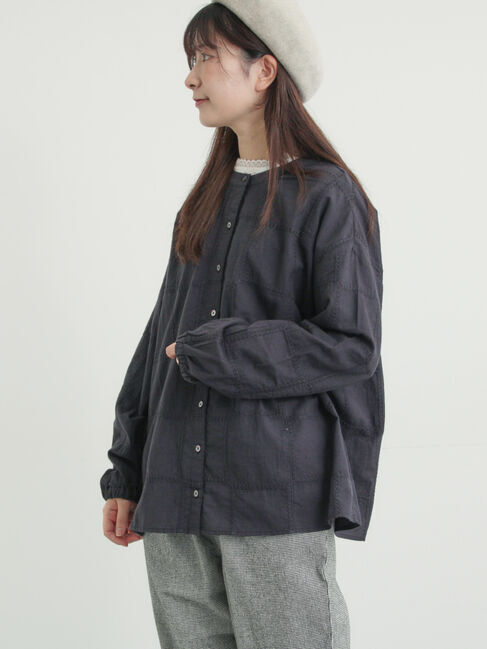 Samansa Mos2「スクエア刺繍バンドカラーブラウス」|シャツ・ブラウス|