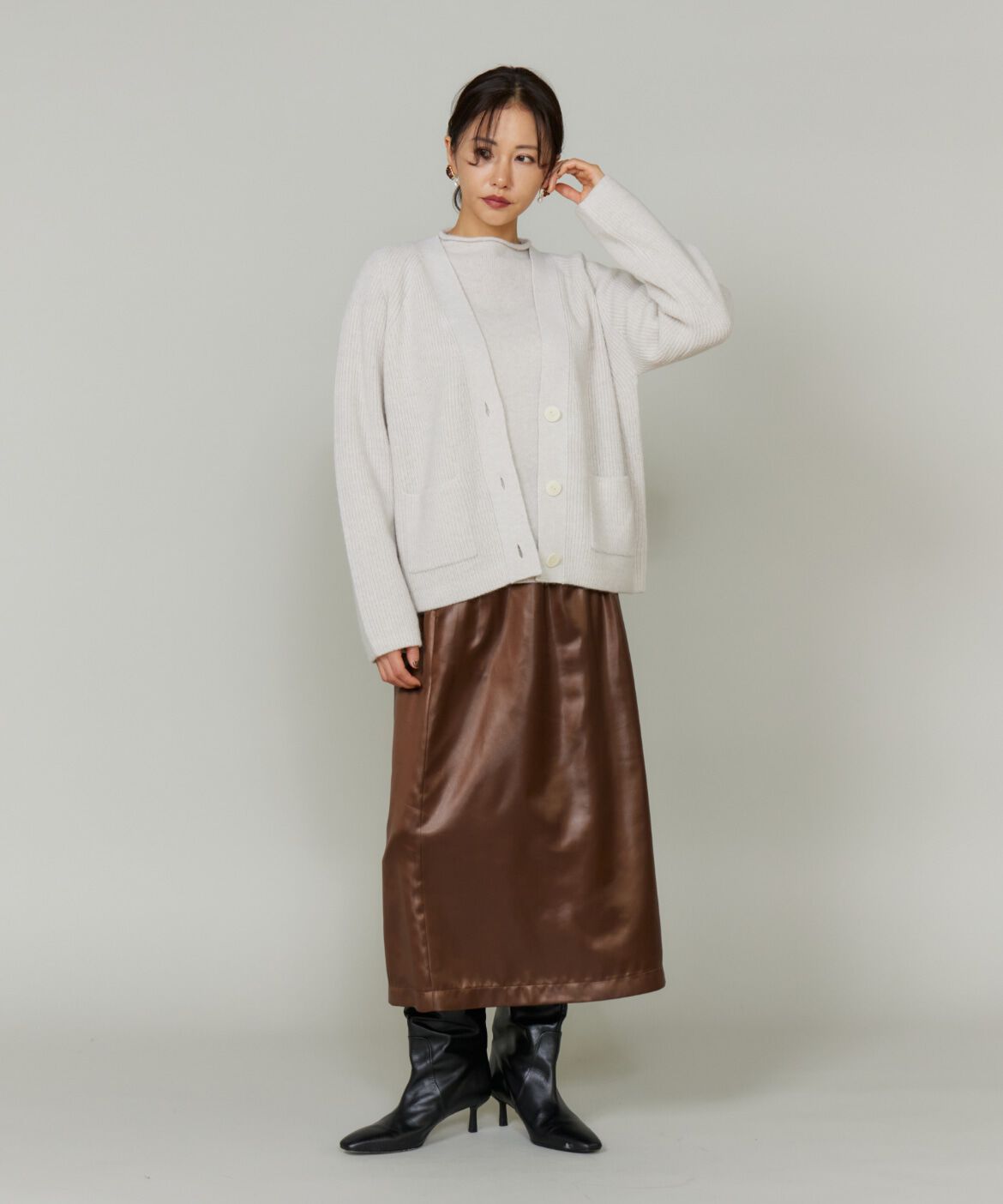 Le Souk「レザーライクギャザーストレートスカート 」|台形|