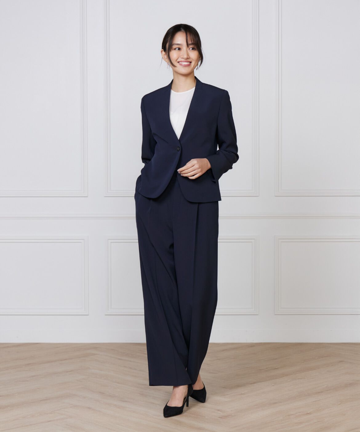 INED「カラーレスジャケット」|ノーカラージャケット|