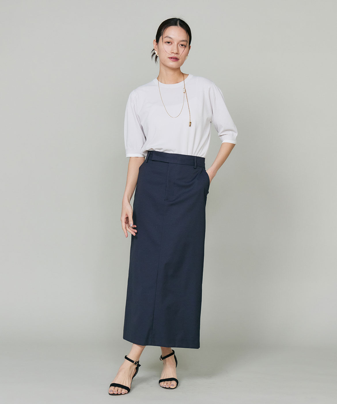 INED「タイトスカート」|タイト|