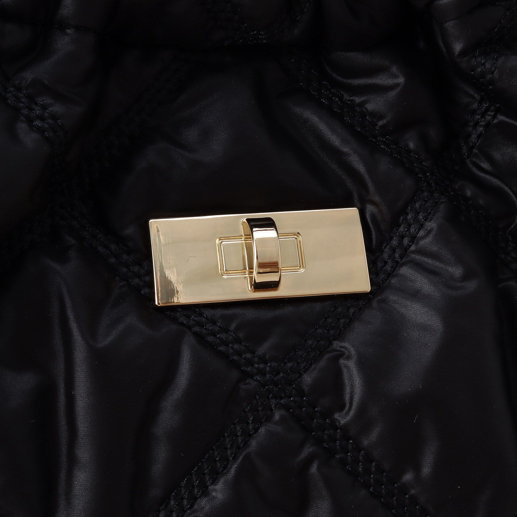 UNTITLED「軽やかナイロンフラットトート」|トートバッグ|