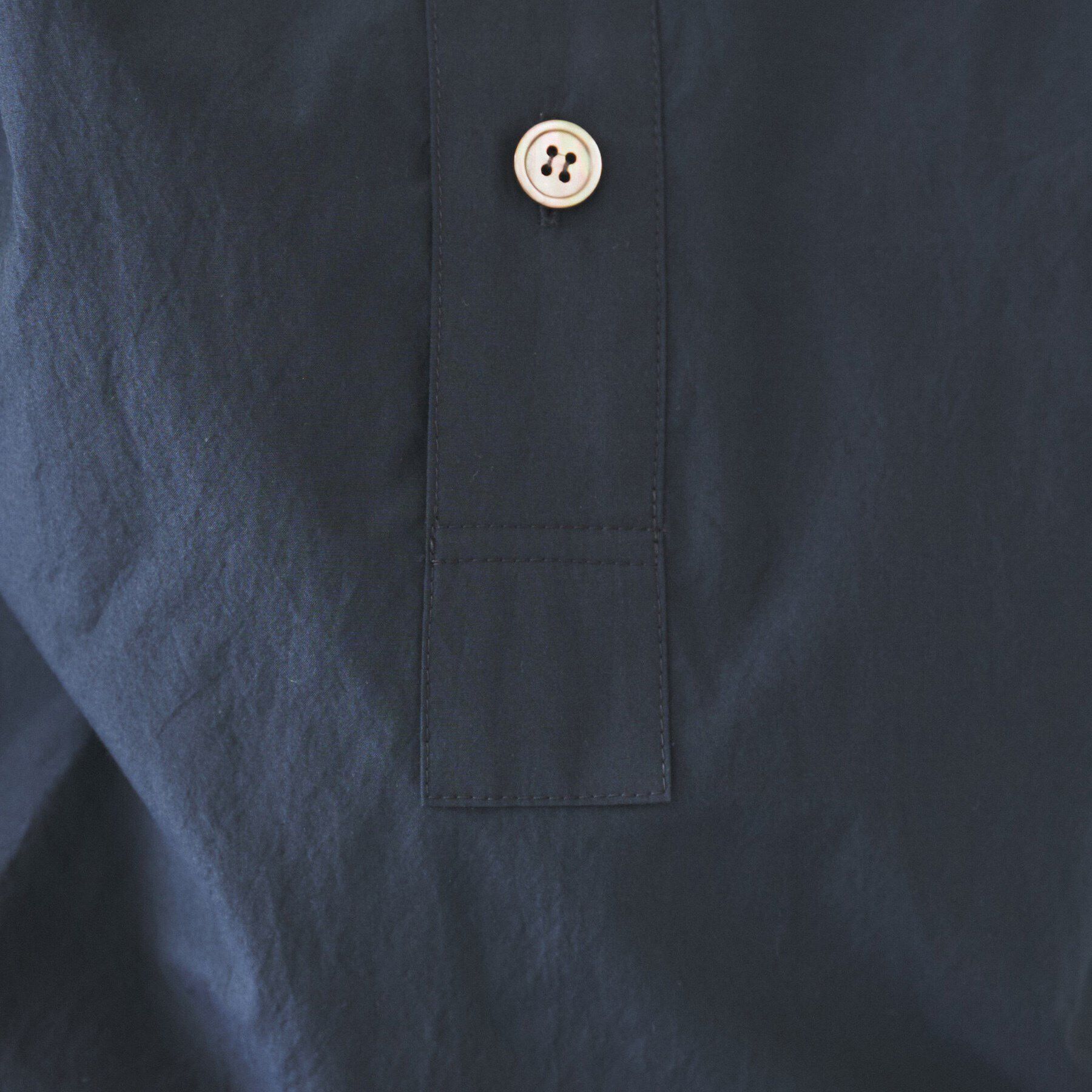 UNTITLED「【セットアップ可能/トレンド】ライトコットン プルオーバーシャツ」|シャツ・ブラウス|