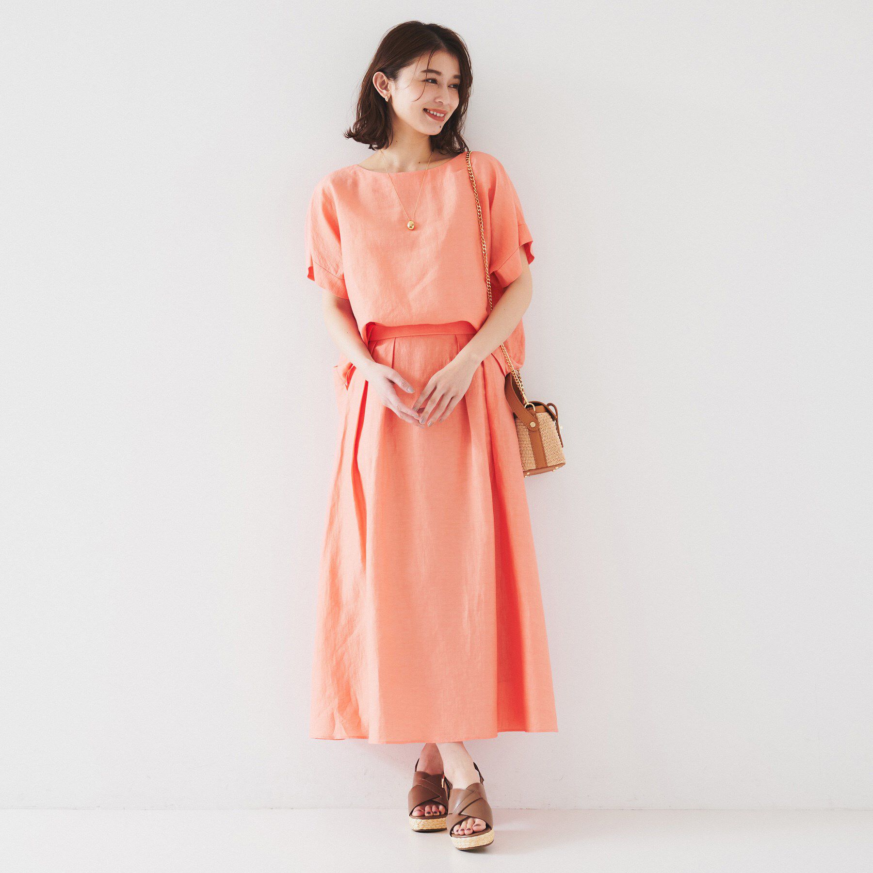 UNTITLED「【セットアップ可能/手洗い可】リネン混 ボートネックTブラウス」|シャツ・ブラウス|